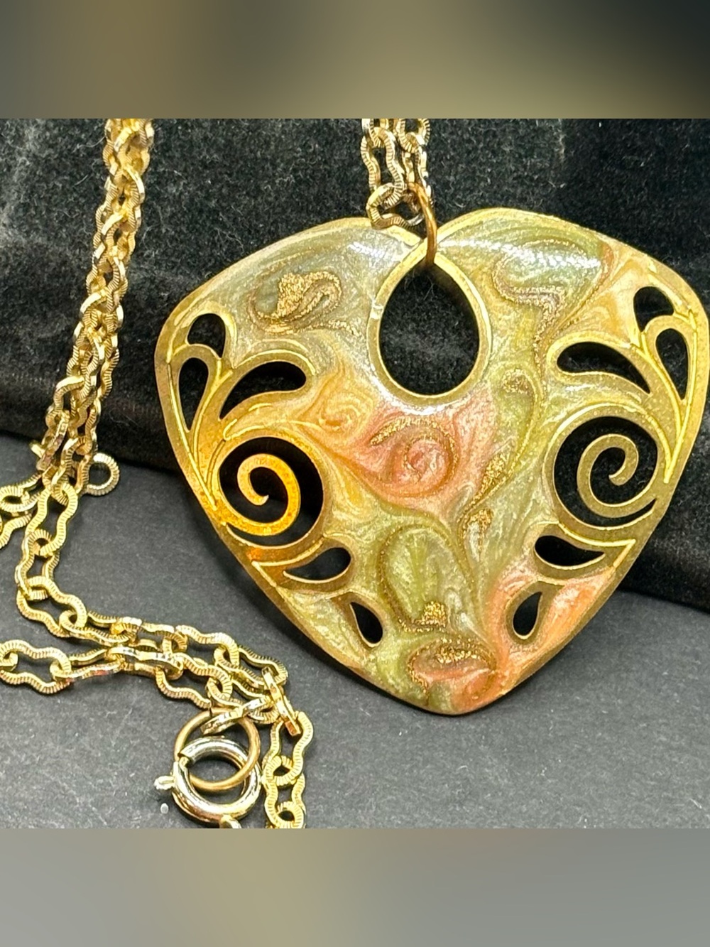 Vintage 70s Poured Enamel Filigree Heart Pendant Gold Tone Statement Necklace